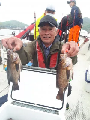 釣り船くわだの2022年4月24日(日)1枚目の写真