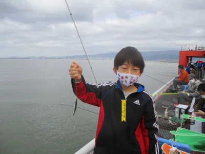 尼崎市立魚つり公園の2022年4月30日(土)1枚目の写真