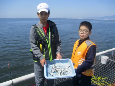 尼崎市立魚つり公園の2022年5月4日(水)2枚目の写真