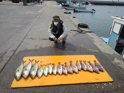 海上つり堀まるやの2022年5月20日(金)1枚目の写真
