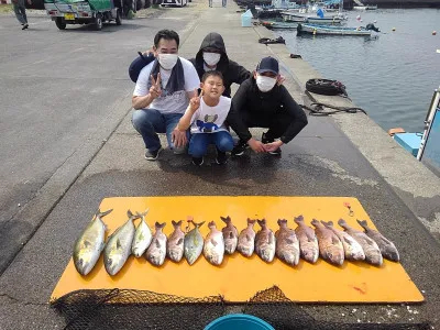 海上つり堀まるやの2022年5月20日(金)2枚目の写真