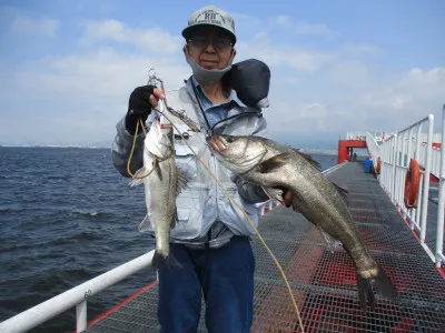 尼崎市立魚つり公園の2022年5月27日(金)2枚目の写真