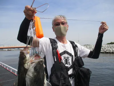 尼崎市立魚つり公園の2022年6月1日(水)1枚目の写真