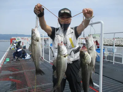 尼崎市立魚つり公園の2022年6月1日(水)2枚目の写真