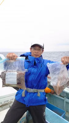 釣り船 秀進丸の2022年6月11日(土)2枚目の写真