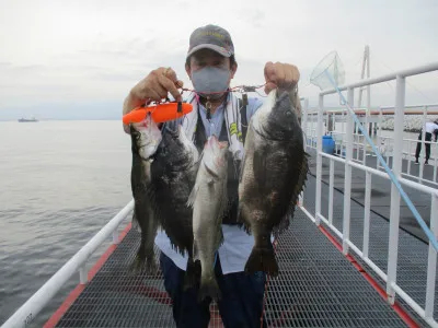 尼崎市立魚つり公園の2022年6月18日(土)1枚目の写真