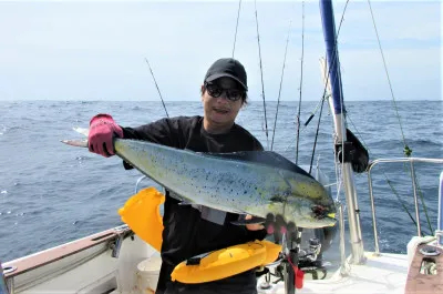 宮城県みずがみ漁港 釜の淵港 Sun Line 優の釣果詳細 釣果 施設情報 釣りビジョン 釣果 施設情報 釣りビジョン