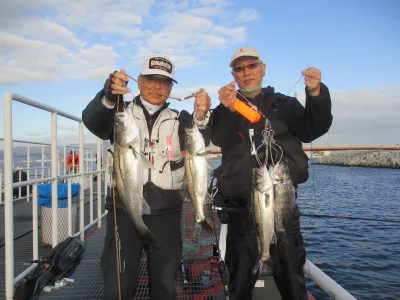 尼崎市立魚つり公園の2022年11月14日(月)1枚目の写真