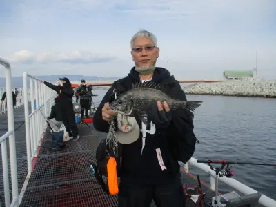尼崎市立魚つり公園の2022年11月17日(木)1枚目の写真
