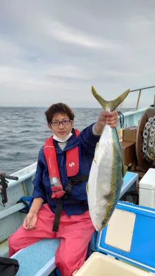 釣り船 秀進丸の2022年11月17日(木)3枚目の写真