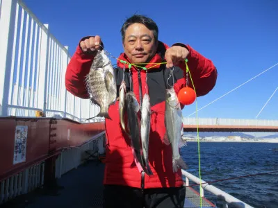尼崎市立魚つり公園の2022年12月18日(日)1枚目の写真