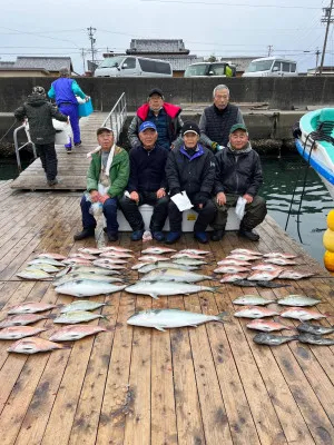 海上釣堀 辨屋の2023年1月23日(月)2枚目の写真