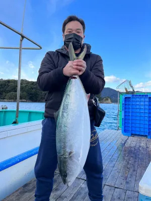 海上釣堀 辨屋の2023年1月28日(土)1枚目の写真