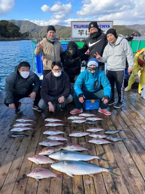 海上釣堀 辨屋の2023年1月28日(土)5枚目の写真