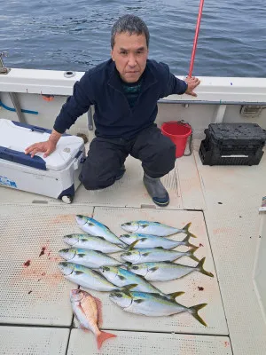 釣り船くわだの2023年2月23日(木)2枚目の写真