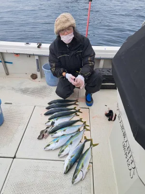 釣り船くわだの2023年2月23日(木)3枚目の写真