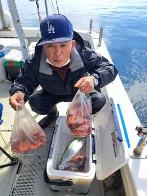 釣り船くわだの2023年3月16日(木)2枚目の写真