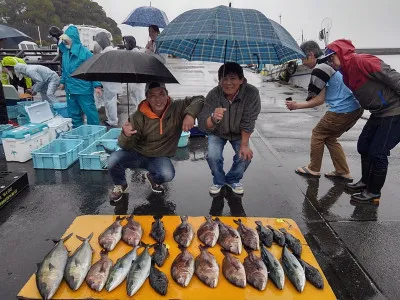 海上つり堀まるやの2023年3月18日(土)1枚目の写真