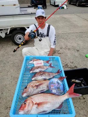 共栄丸の2023年4月19日(水)5枚目の写真