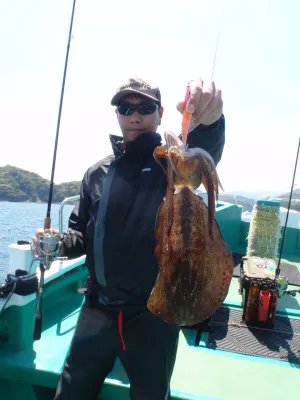 釣り船 久勝丸の2023年5月11日(木)2枚目の写真