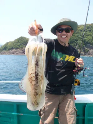釣り船 久勝丸の2023年5月17日(水)3枚目の写真