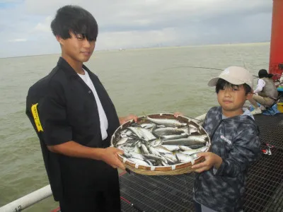 尼崎市立魚つり公園の2023年8月16日(水)1枚目の写真