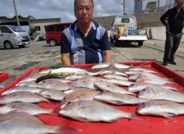 奥村釣船の2023年8月30日(水)4枚目の写真