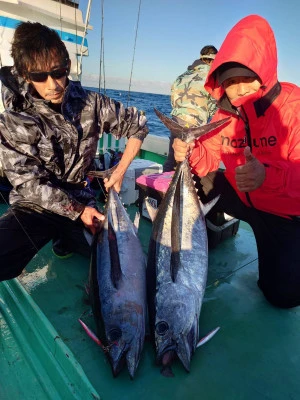 安延遊漁 建鳳丸の2023年10月29日(日)1枚目の写真