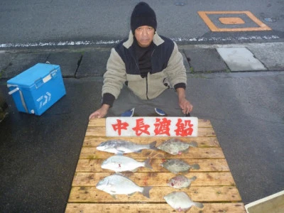 中長渡船の2023年11月23日(木)4枚目の写真