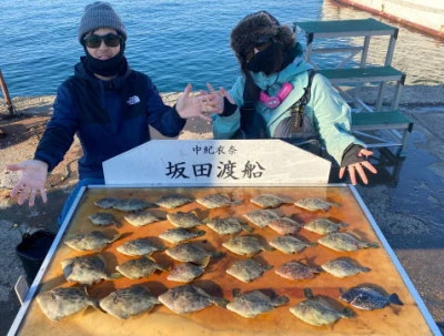坂田渡船の2023年11月26日(日)1枚目の写真