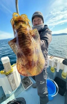 菜々海IIの2023年12月3日(日)3枚目の写真