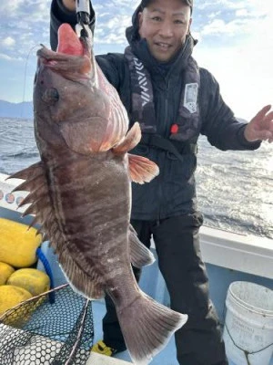 菜々海IIの2023年12月18日(月)3枚目の写真