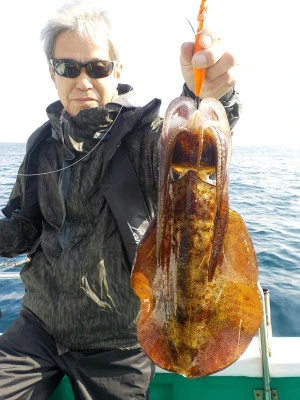 釣り船 久勝丸の2024年2月14日(水)4枚目の写真