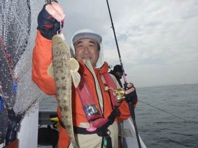 磯部釣船　直栄丸の2024年3月17日(日)4枚目の写真