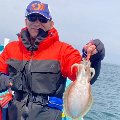 かもめ釣り船の2024年4月6日(土)3枚目の写真