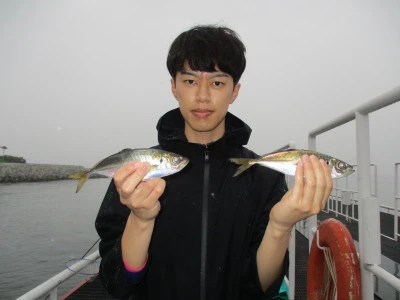 尼崎市立魚つり公園の2024年4月21日(日)1枚目の写真