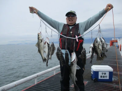 尼崎市立魚つり公園の2024年4月22日(月)2枚目の写真