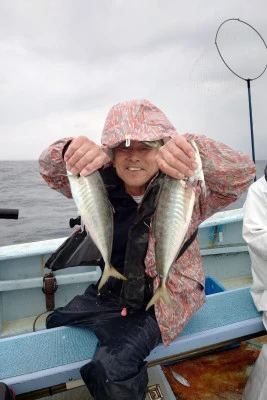 釣り船 秀進丸の2024年4月23日(火)4枚目の写真