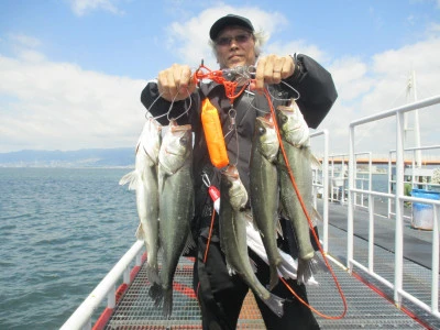 尼崎市立魚つり公園の2024年4月25日(木)2枚目の写真