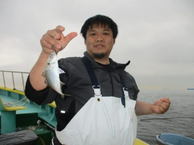 打木屋釣船店の2024年4月26日(金)4枚目の写真