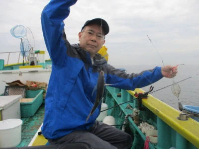 打木屋釣船店の2024年5月1日(水)4枚目の写真