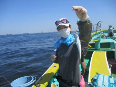 打木屋釣船店の2024年5月4日(土)5枚目の写真