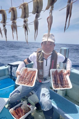 釣り船 秀進丸の2024年6月8日(土)2枚目の写真