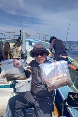 釣り船 秀進丸の2024年6月8日(土)5枚目の写真