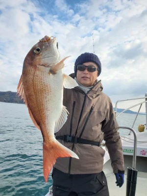 遊漁船　ニライカナイの2025年2月11日(火)3枚目の写真