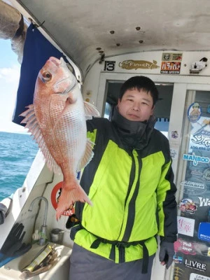 遊漁船　ニライカナイの2025年2月19日(水)4枚目の写真