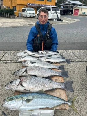 丸銀釣りセンターの2025年3月5日(水)2枚目の写真