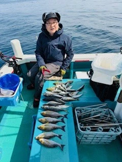 谷口釣船の2025年3月8日(土)1枚目の写真