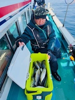 谷口釣船の2025年3月8日(土)3枚目の写真