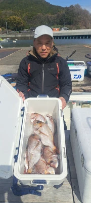 釣り船くわだの2025年3月30日(日)1枚目の写真